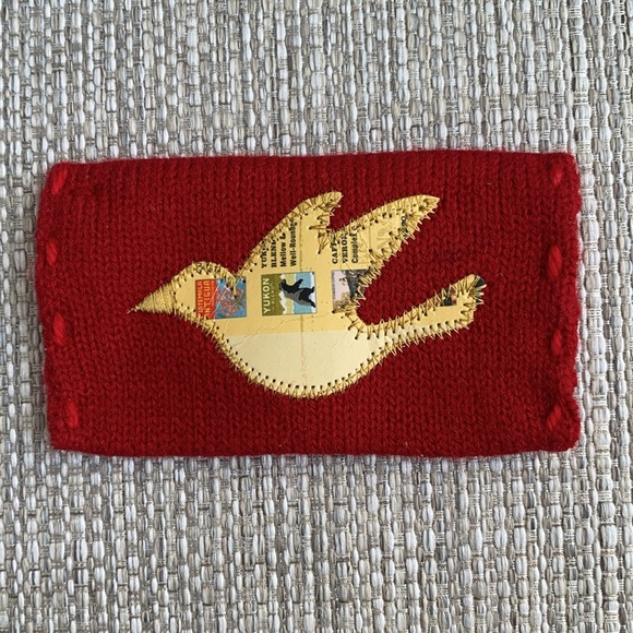 Elephant with Bird Mini Snowglobe & Red Knit Pouch - Picture 7 of 7